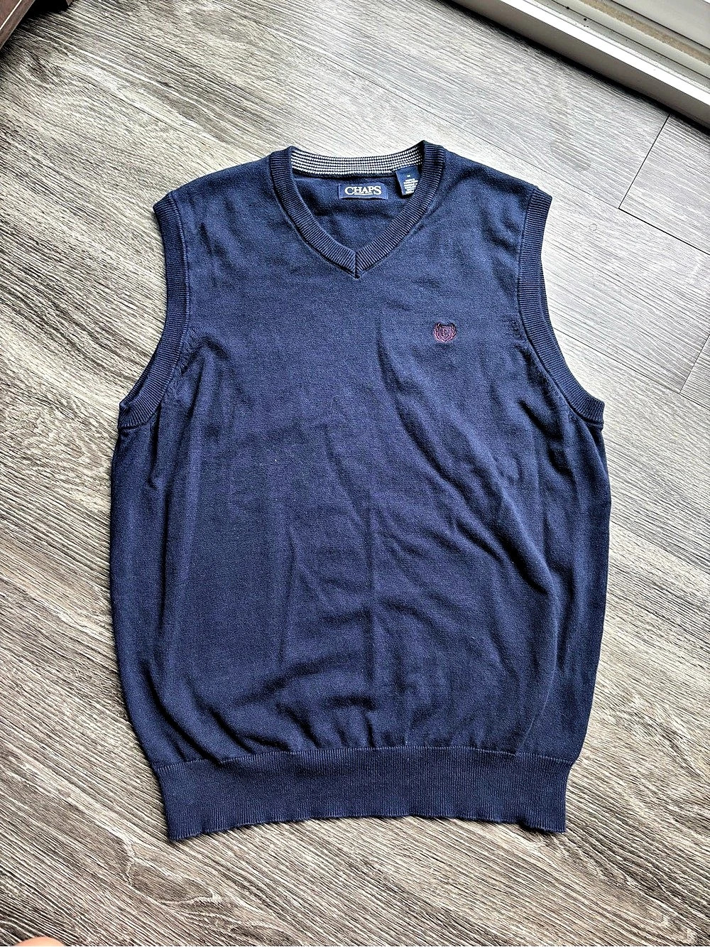 Chaps Classic Fit V-Neck Sweater Vest
